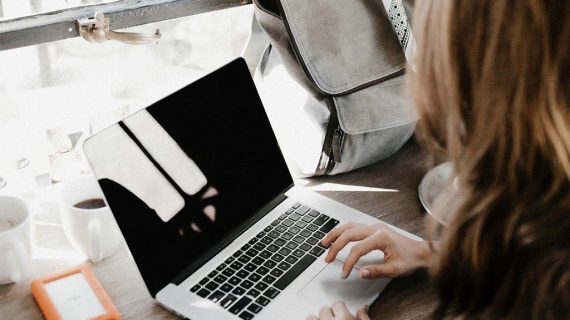 My Simple PDF File Makes $1000 Per Month